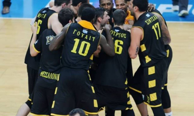 Ο Άρης έλιωσε την Ούνιξ Καζάν στο Παλέ!