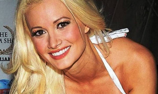 Το στήθος που κοστίζει ένα εκατομμύριο ευρώ (photos)