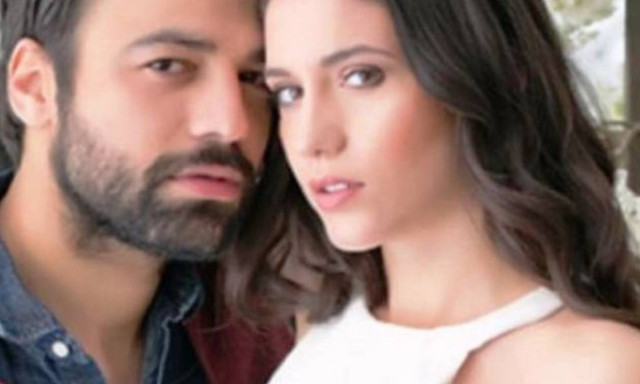 Το κορίτσι του «Μπρούσκο» σε καυτές πόζες! (photos)