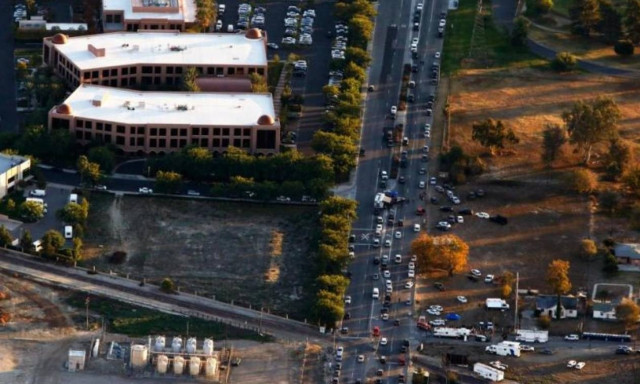 Μακελειό ΗΠΑ: Το FBI ανακρίνει ύποπτο ενώ οι τζιχαντιστές πανηγυρίζουν στο twitter!