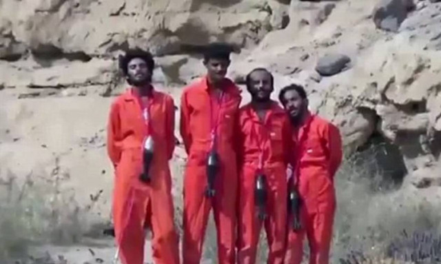 Νέο αρρωστημένο βίντεο: Τζιχαντιστές «διαφημίζουν» διαφορετικές εκδοχές εκτέλεσης κρατουμένων