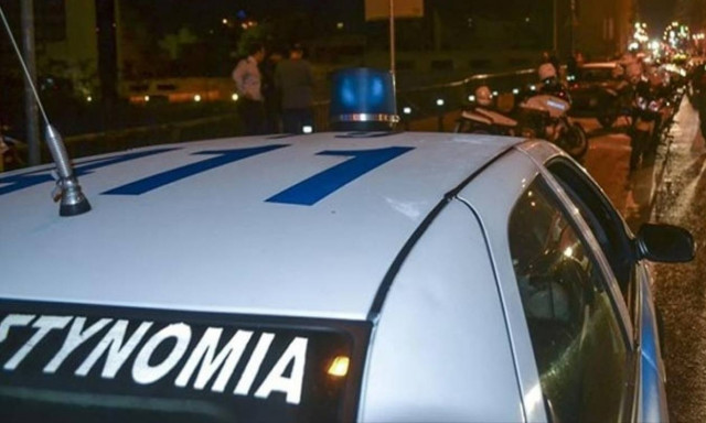 Καρδίτσα: Συνελήφθη διακινητής 43 μεταναστών