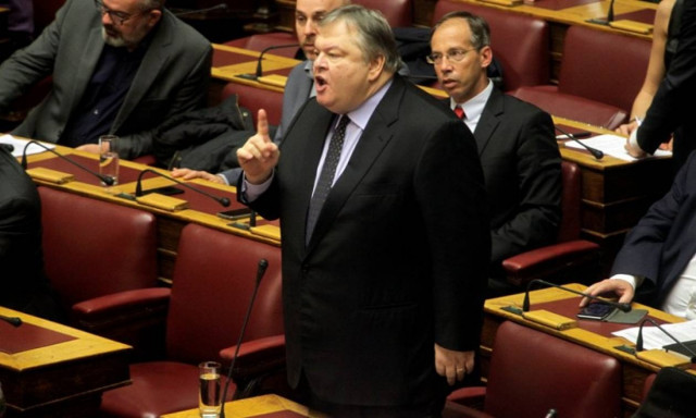 Προϋπολογισμός 2016: Βενιζέλος – Ο Τσίπρας δεν εμπιστεύεται τον Καμμένο!