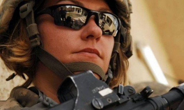 Στο… χακί οι Αμερικανίδες