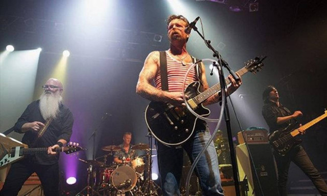 Δεν θα τραγουδήσουν τελικά απόψε οι Eagles of Death στο Παρίσι