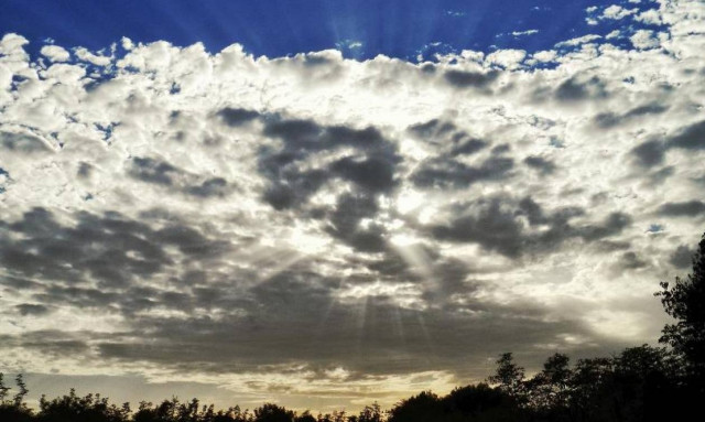 Ο καιρός τρελάθηκε – Δείτε πού θα φθάσει ο υδράργυρος σήμερα