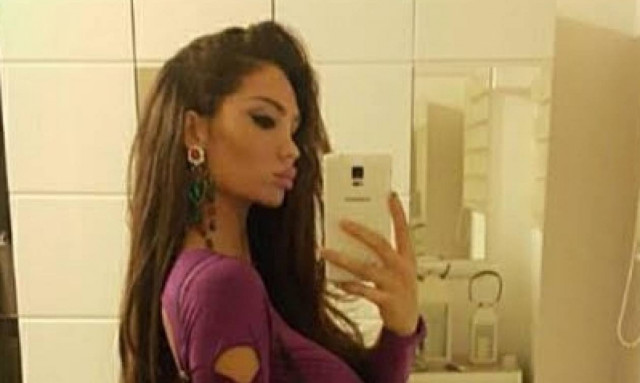 Κρατηθείτε… αυτό είναι το νέο κορίτσι του Τροχού της Τύχης