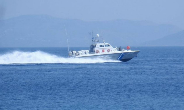 Κάλυμνος: Καταδίωξη διακινητών προσφύγων στη θάλασσα