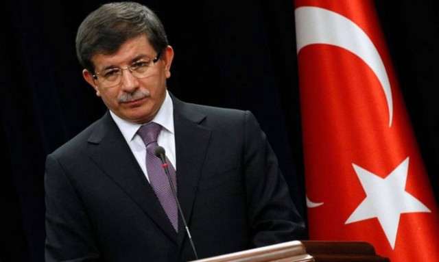 Ο Νταβούτογλου απειλεί την Ρωσία: Αν χρειαστεί θα επιβάλλουμε κυρώσεις