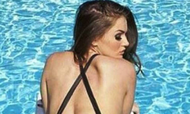 Διάσημη πορνοστάρ μάς συ-στήνεται