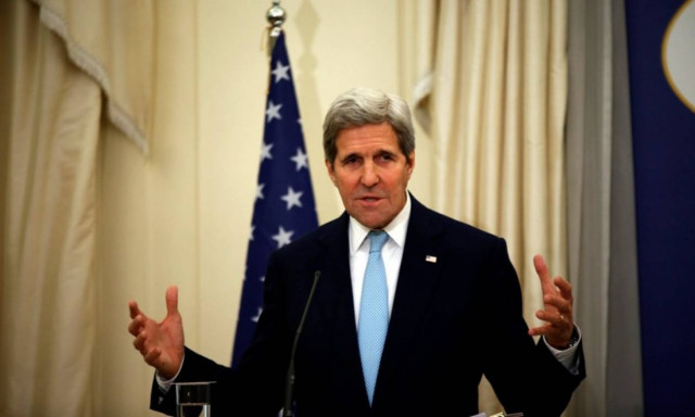 Στη Ρωσία μεταβαίνει ο Κέρι για συνομιλίες με τον Πούτιν