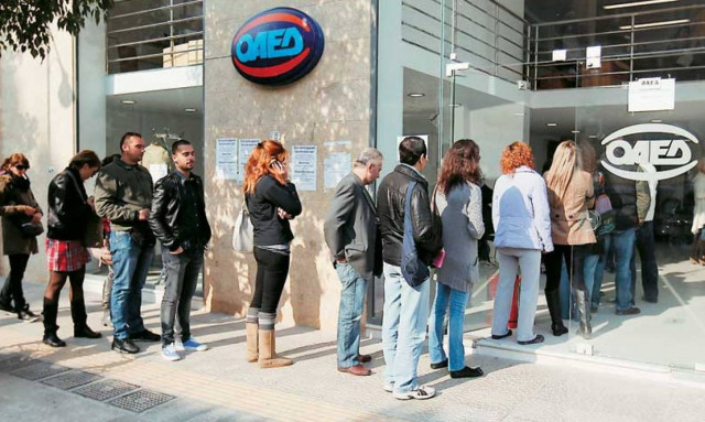 Στοιχεία ΣΟΚ: Πάνω από 1.000.000 οι άνεργοι