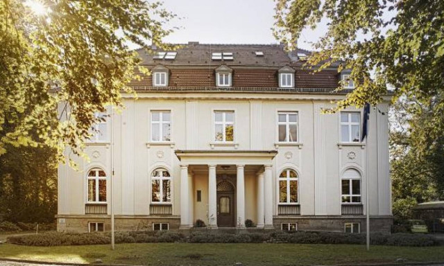 Ευρωπαϊκή Ακαδημία Βερολίνου: «Θα γίνει αναδιάρθρωση του ελληνικού χρέους»