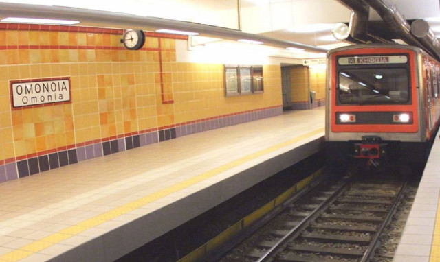 Εκκενώθηκε ο ηλεκτρικός σταθμός στην Ομόνοια - «Συναγερμός» στην ΕΛ.ΑΣ