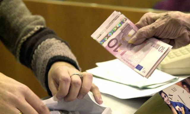 Συντάξεις Ιανουαρίου: Νωρίτερα για ΙΚΑ, ΟΑΕΕ, ΟΓΑ και ΝΑΤ