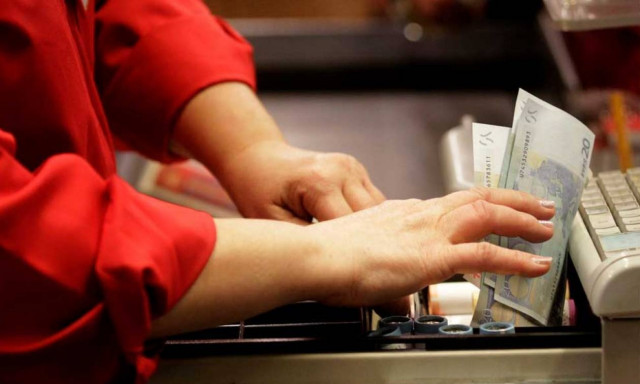 Σε ισχύ από σήμερα το νέο καθεστώς των 100 δόσεων: Ποιοι απειλούνται