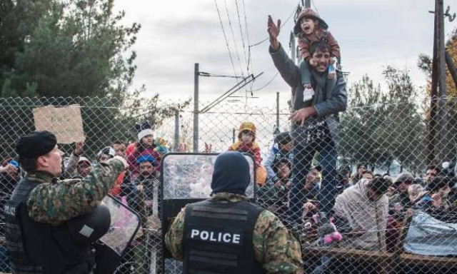 Αυστρία: «Η Ελλάδα μάς χρωστάει και οφείλει να προστατεύσει τα σύνορα της ΕΕ»