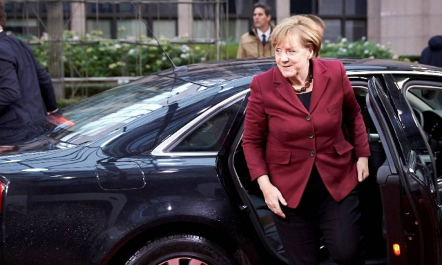 Ικανοποιημένο το 42% των Γερμανών με την πολιτική Μέρκελ στο προσφυγικό