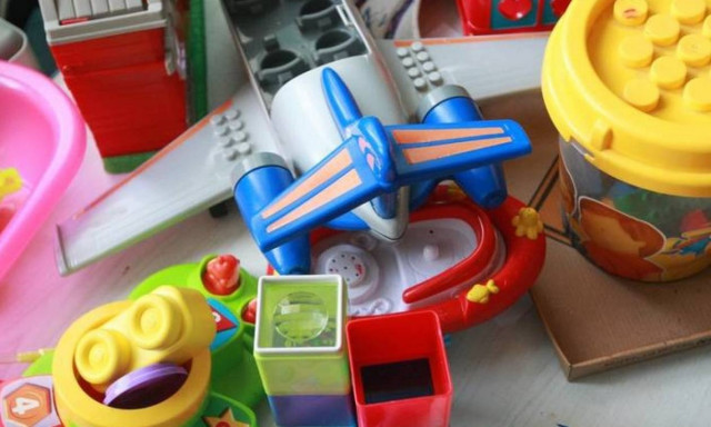 Πριν αγοράσεις για δώρο παιχνίδια-μαϊμούδες, ξανασκέψου το