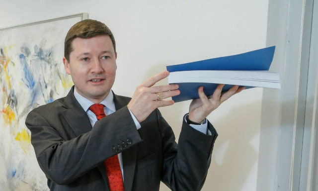 Απίστευτο: Συνεργάτης του Γιούνκερ «μαγείρεψε» τα νούμερα των προσφύγων προς όφελος της Τουρκίας