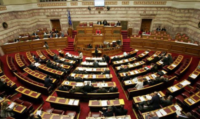 Επιχείρηση επαναφοράς του παράλληλου προγράμματος από το …παράθυρο!