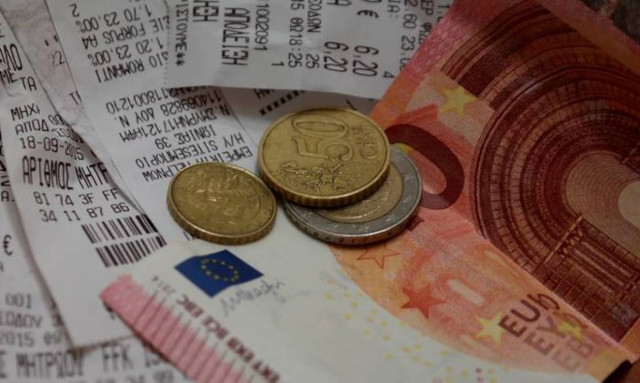 Δεύτερη ευκαιρία για τις 100 δόσεις θέλει να δώσει το υπουργείο Εργασίας