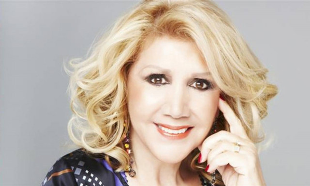 Εφιάλτης για τη Λίτσα Πατέρα μέσα στο ίδιο της το σπίτι