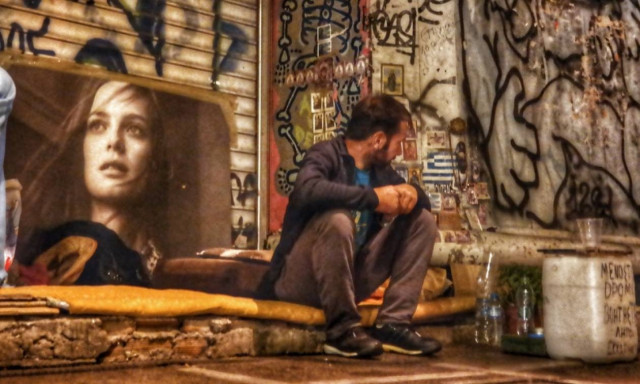 ΕΝΦΙΑ - Εκατό δόσεις και τέλη κυκλοφορίας: Ο μποναμάς των Χριστουγέννων