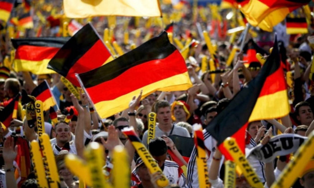 Οι Γερμανοί είναι πρόθυμοι να βοηθήσουν τους πρόσφυγες σύμφωνα με δημοσκόπηση