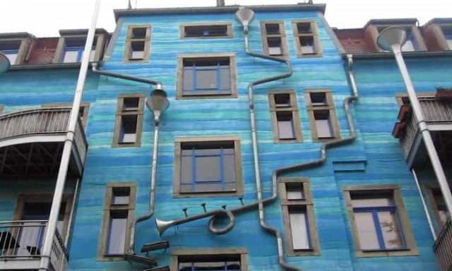 Απίστευτο: Κάθε φορά που βρέχει αυτός ο τοίχος παίζει μουσική! (video)