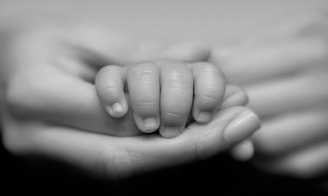 Σοκ: Ένα ολόκληρο χωριό στη Βουλγαρία πουλά τα παιδιά του σε Έλληνες για να ζήσει!