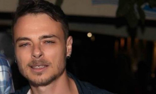 Στο νοσοκομείο ο Νίκος Μίχας - Τι συνέβη;