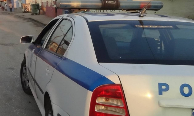 Ληστεία με όπλο και.. βαριοπούλα στα Δουνέϊκα Ηλείας