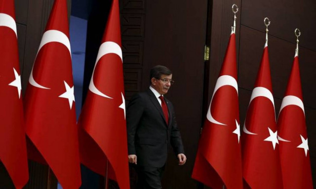 Ο Νταβούτογλου ακύρωσε τη συνάντηση με το κουρδικό κόμμα