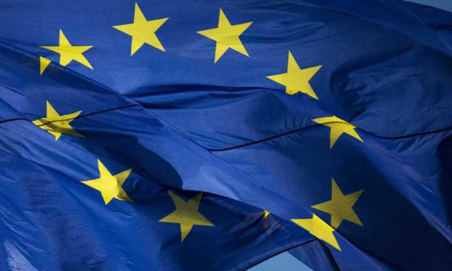 Ευρωβαρόμετρο: Μείζον ζήτημα για την ΕΕ το μεταναστευτικό