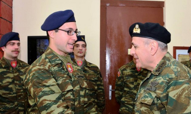 O Α/ΓΕΣ σε Ακριτικά Φυλάκια και Στρατόπεδα (pics)