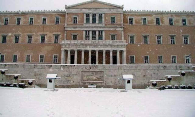 Έρχεται ψυχρή εισβολή από τη Ρωσία – Θα το στρώσει και στο Σύνταγμα