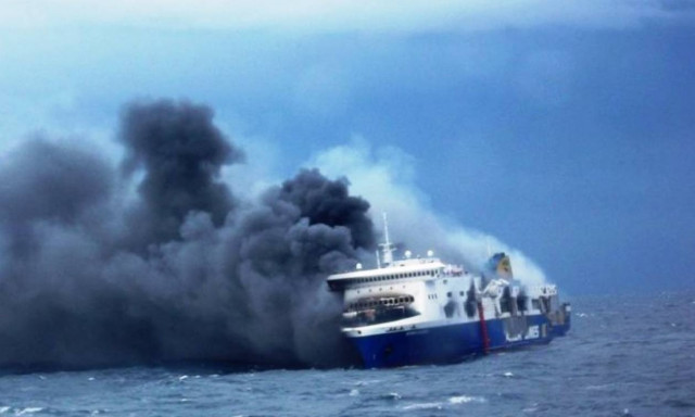 Φωτιά στο Norman Atlantic: Το  σύστημα πυρασφάλειας ενεργοποιήθηκε σε λάθος γέφυρα (Vid)