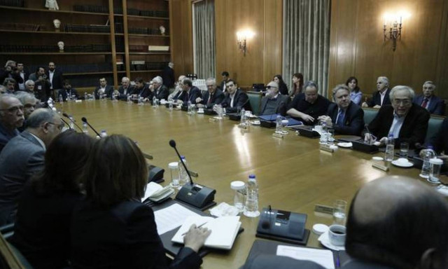 Υφυπουργός έκανε δώρο αξίας 1,5 ευρώ στον Τσίπρα!