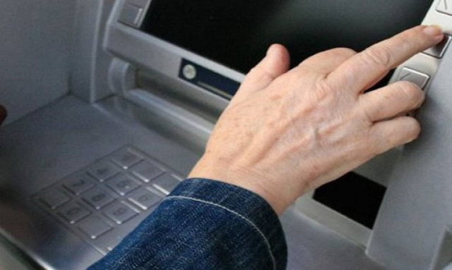 Θύματα...τραπεζικών χρεώσεων πολλοί Ελληνοαυστραλοί που ταξίδεψαν στην Ελλάδα