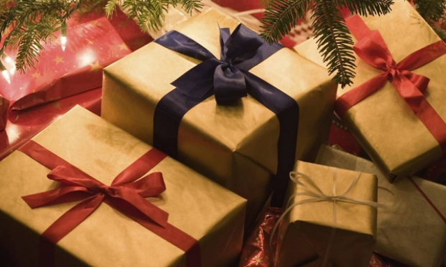 Γαλλία: Επέστρεψαν τα κλοπιμαία και...ευχήθηκαν καλές γιορτές!