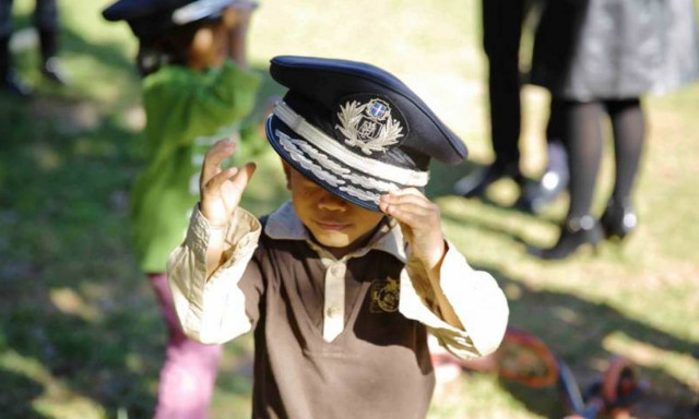 Αστυνομικοί της Αχαΐας, Ηλείας και Αιτωλοακαρνανίας πρόσφεραν δώρα σε φιλανθρωπικά ιδρύματα