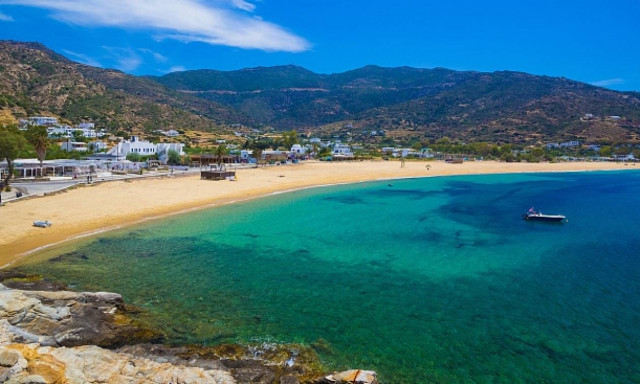 Telegraph: Δυο μέρη της Ελλάδας στους κορυφαίους προορισμούς για το 2016