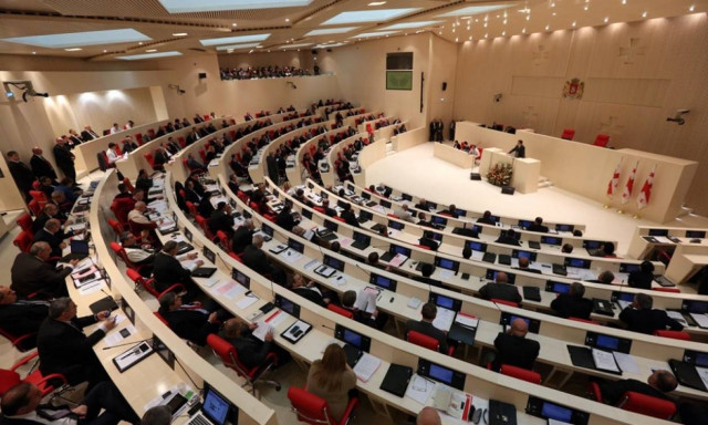 Γεωργία: Η βουλή έδωσε ψήφο εμπιστοσύνης στον νέο πρωθυπουργό Κβιρικασβίλι