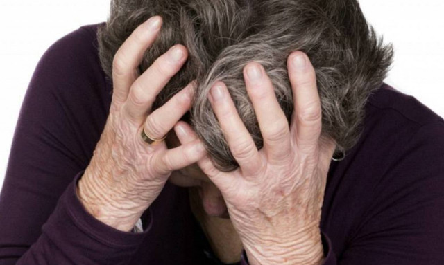 «Μαχαίρι» 50% στις συντάξεις χηρείας