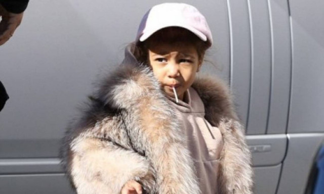 Νομίζεις ότι η North West φορά μία απλή γούνα; Και όμως, όχι