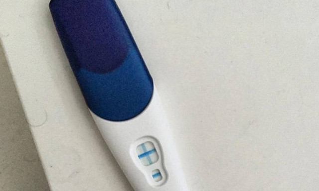 Έγκυος στο πρώτο της παιδάκι πασίγνωστο μοντέλο