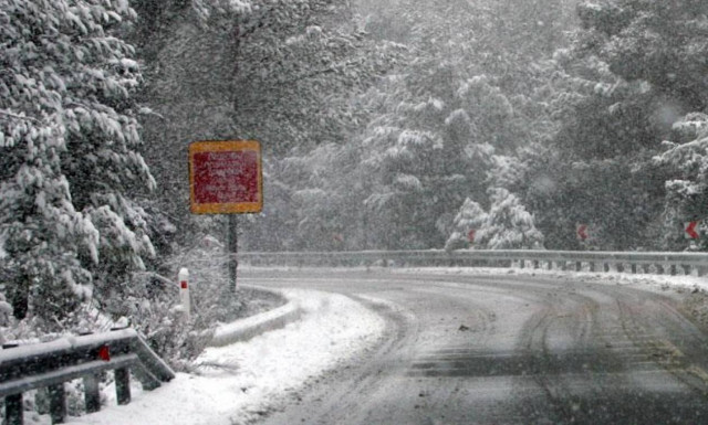 Κύπρος: Ντυμένο στα λευκά..το Τρόοδος