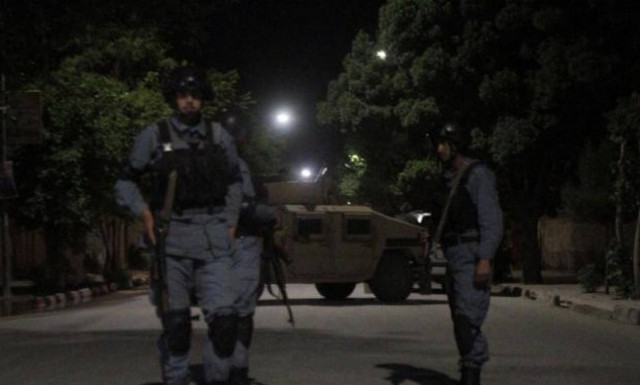 Εκρήξεις και πυροβολισμοί κοντά σε ινδικό προξενείο στο Αφγανιστάν