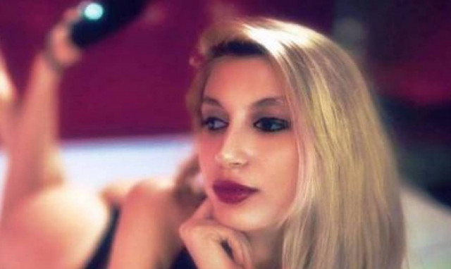 Έκαψε καρδιές η Χρυσούλα στην τελευταία της φωτογράφιση (photos)